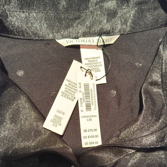 Black Satin Button-Up Shirt - Picture 3 of 3